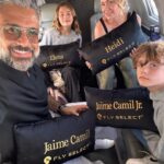 Jaime Camil Instagram – Gracias a @fly_select_ por coordinar nuestro vuelo de Madrid a Paris y por el lindo detalle 🥰👍🏽🛩️