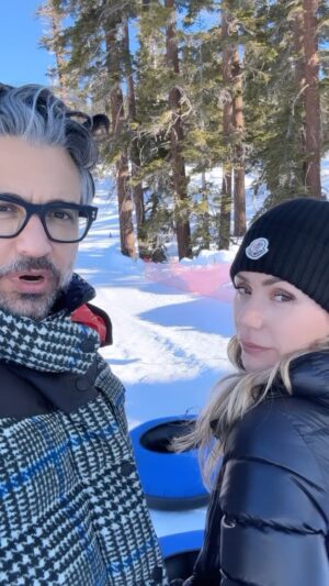 Jaime Camil Instagram - Amazing time at #woollystubepark @mammothmountain ❄️☃️ #letfunroll