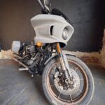 Jaime Camil Instagram - 🇬🇧 I’ve been riding motorcycles since I’m 5 y/o, however, my first “serious” bike was a 1996 @harleydavidson #FatBoy. I LOVE that machine (I still have it, it’s customized to its bones!). Then I had several H-D models like the Road Glide CVO, the Ultra Glide CVO, etc. As time went by I transitioned to other brands. I saw a bike a couple of months ago that captivated my attention, the amazing #HarleyDavidson #FXLRST, more commonly known as the Lowrider ST. Since it was love at first sight I decided to get it. I picked it up yesterday from @glendaleharley and I’ve put over 150 miles on it already… I freaking LOVE IT! It felt SO good going back home to my Harley roots, honestly, I felt the same excitement I felt when I got on that first “serious” bike. I’ll do minor customizations to it with my friends from @2lanelife and @thrashinsupply (the bike is pretty much perfect from the factory) and I’ll be sharing my thoughts and progress on my SoMe platforms 😉 ——- 🇪🇸 Llevo andando en moto desde los 5 años pero mi primer moto “seria” fue una #HarleyDavidson Fat Boy 1996, AMO esa maquina (todavía la tengo, está customizada hasta los huesos!). Después tuve varios otros modelos como la #RoadGlide CVO, la #UltraGlide #CVO, etc. Pasó el tiempo y transicioné a otras marcas. Vi una moto hace unos meses que me llamó mucho la atención, la increíble #FXLRST, mejor conocida como la #LowriderST. Fue amor a primera vista así que decidí tenerla. La recogí de #GlendaleHarleyDavidson ayer y ya le metí 150 millas… ME ENCANTA! Me sentí en casa regresando a mis raíces de Harley, volví a sentir esa misma emoción de mi primer “moto seria”. Le haré algunas modificaciones mínimas con mis amigos de #2lanelife y #thrashinsupply (porque la moto es perfecta de agencia) y les iré compartiendo el proceso por acá en mis redes sociales.