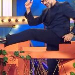 Jaime Camil Instagram - We hope you learn a lot on our special #TEACHERS episode of #LoteríaLoca 🤓📚 Class will be in session TONIGHT! 9pm|8c on @cbstv 🤩 / Hoy tenemos un episodio especial dedicado a tod@s l@s MAESTR@S en #LoteríaLoca 🤓📚 La clase empieza a las 9pm|8c por #CBS 🤩 @aftunion