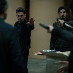 Jaime Lorente Instagram - Este material acaba de desembarcar en Netflix directito desde el puerto de Barcelona. El 15 de marzo llega #ManoDeHierro.