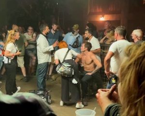 Jake Gyllenhaal Instagram - BTS moments from @roadhousemovie. We had an incredible crew on this film and an amazing team capturing images and video throughout our time in the DR! So much more to come! 📸🎥 #roadhouse