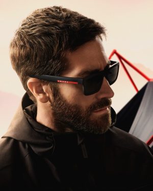 Jake Gyllenhaal Instagram - @prada🔻eyewear🔻

#pradalinearossa 
#pradaeyewear 
#prada #pradapartner