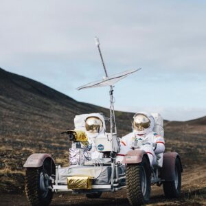 Jake Johnson Instagram - A short film I’m in w #jasonschwartzman & @sethismorris directed by @bobbiepeers called To Plant A Flag just premiered at #torontofilmfestival 
Next up Warsaw and Uppsala. We shot it in beautiful #iceland &
I loved the experience. 
Follow the director for updates. 
Photo credit: @eirikevjen