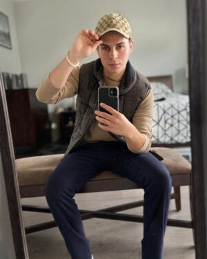 Jake T. Austin Instagram - ...spending more time at home these days. Mi casa es su casa. 🏡