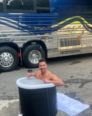 James Maslow Instagram - Coffee, ice baths and daily fitness…but not always in that order. It’s hard to maintain some of my routine on tour but daily fitness (and coffee let’s be real) is a non negotiable. What are your must-do daily habits? Drop me a comment!
