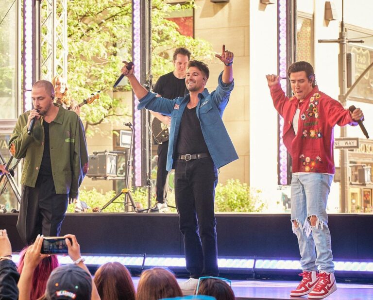 James Maslow Instagram - Photo dump from our ALBUM release and performance @todayshow !! Who’s coming to our first show on tour?