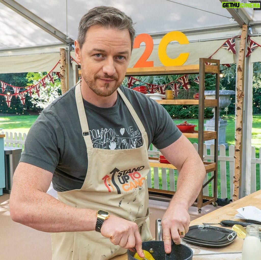 James McAvoy Instagram - So excited that I’m Gonna be on bake off real soon!Every donation to Stand Up To Cancer speeds up life-saving research. If you’re in a position to dip into your pockets and help out, please know that you really are making a difference. www.channel4.com/su2c #GBBO @SU2CUK LINK IN BIO The Tent