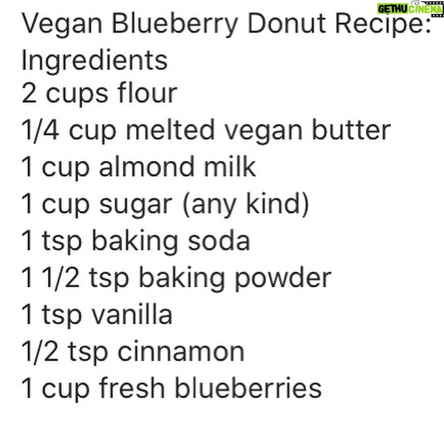 James McAvoy Instagram - @lisalibs latest lockdown offering. Baked and glazed doughnuts. Delicious. We’ve just gone mental on them. Apologies to the original insta poster that we screen grabbed the recipe from. We didn’t take note of your account and now can’t remember. DM us and we’ll give you full credit. #doughnuts #homebaking #doughnutstillidie London, United Kingdom