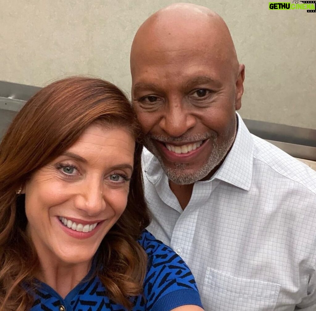 James Pickens Jr. Instagram - Happy Monday All ✌🏾 @katewalsh 📷