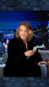 Jamie Campbell Bower Instagram - @bowerjamie delivers iconic quotes in #Vecna’s voice! #StrangerThings #FallonTonight The Tonight Show Starring Jimmy Fallon
