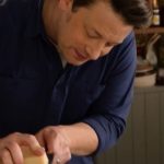 Jamie Oliver Instagram - This is my super easy homemade pasta recipe that’s honestly so great for emergencies. You don’t need a pasta machine or any fancy equipment, just yourself and a rolling pin ! A really great one to do with your kids as well so worth saving this video and revisiting it at the weekend ! Full recipe in my bio for you xxx #pasta #budgetfriendly #pastamaking