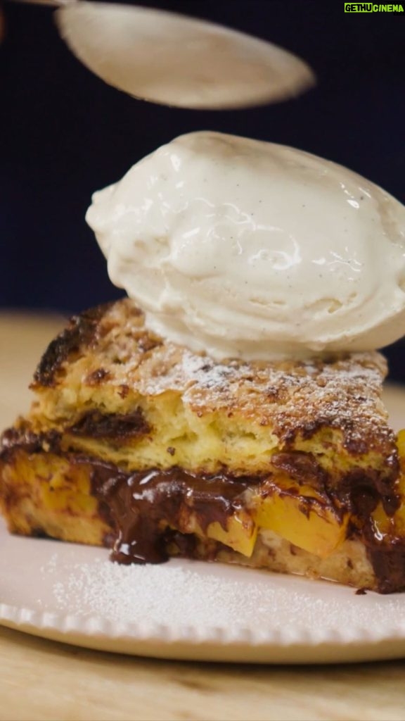 Jamie Oliver Instagram - Got some panettone leftover ? I've got you !! This panettone french toast recipe is an absolute belter and combines peaches, melted chocolate and ice cream......COME ON!!!! Recipe link is in my bio for you lovely lot to give it a try x x