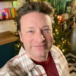 Jamie Oliver Instagram - From me and mine to you and yours MERRY CHRISTMAS !!! Enjoy your day however you're spending it. Eat all the good food and drink all the good drinks. Cheers and big love 🍻 x x x x