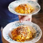 Jamie Oliver Instagram - So you can spend less but still enjoy tasty and nutritious meals me and my team have put together 11 beautiful budget-friendly pasta recipes ! Not only is pasta is an incredibly simple go to dish during the mid week madness, it’s also a brilliant base staple that enables you to use up many ingredients you may have to hand ! From super handy frozen veg, a stray tin of tuna or half a pack of beef mince that needs using up. Link in my bio to get your hands on all the recipes x x #pasta #budgetfriendly #dinnerideas