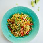 Jamie Oliver Instagram - If like me you’re a super busy and short on cooking time I’ve created a 4 week budget friendly meal plan just for you !! It’s packed with loads of comforting recipes to help you save money, reduce waste and enjoy properly delicious food !! A real game changer !! What are you waiting for hit the link in my bio to get it now x x x #mealprep #dinnerideas #budgetfriendly