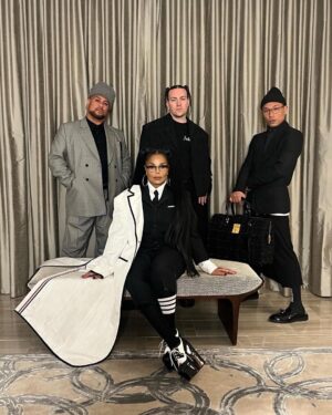 Janet Jackson Instagram - 😘