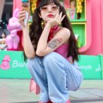 Jannine Parawie Weigel Instagram - เธอไม่ทำดา…เธอไม่ทำมะด๊าา🍨🩷 @crocsth #CrocsTH #Siren #SirenClogs 📷: @aon_image_maker
