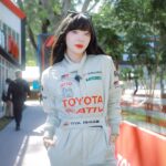 Jannine Parawie Weigel Instagram - อยากมีรถแรงๆจะได้แซงคนในใจเธอ…แต่คงต้องแซงเป็น 10 คัน😵‍💫🚗💨 #toyotagazooracing 📷: @surator Saphan Hin Phuket