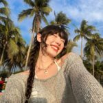 Jannine Parawie Weigel Instagram - หมา 4 ตัวมองหน้ากัน🐶 Bangsaen | บางแสน