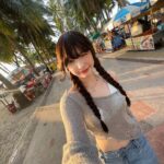 Jannine Parawie Weigel Instagram - หมา 4 ตัวมองหน้ากัน🐶 Bangsaen | บางแสน