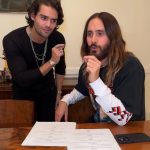 Jared Leto Instagram - Now we are two noisy neighbours singing Seasons in French 😂🕺🏻