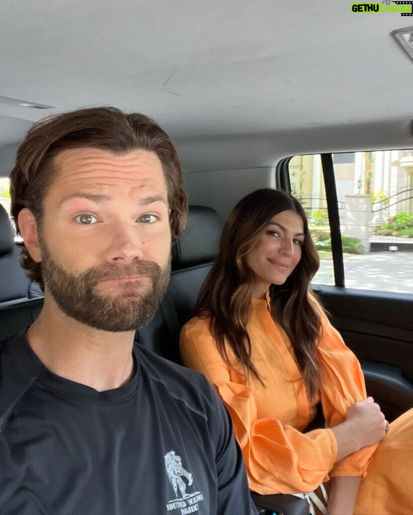 Jared Padalecki Instagram - Mom and dad do LA. Check us out today on @thetalkcbs at 1 pm pst / 2 pm est