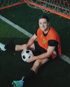 Jaren Lewison Instagram - AVISA QUE TEAM BEN VENCEU!!!!!!! ⚽ 💗 📸: @brenodamatta Ibirapuera Parque