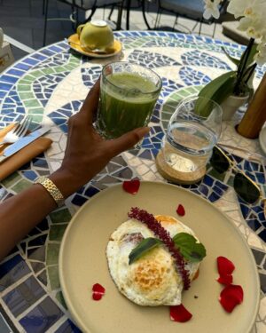 Jasmine Tookes Instagram - Arrived to the @esteelauder Skin Longevity Institute.