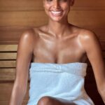 Jasmine Tookes Instagram - Final wellness day with @welovecoco.