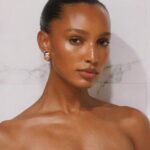 Jasmine Tookes Instagram - Dolled up for an evening with @esteelauder 🤎 Makeup by me.