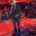Jason Aldean Instagram - We are for sure raising a glass to that @jasonaldean performance 🥂