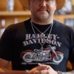 Jason Aldean Instagram - It’s official, @jasonaldeans is now open in Gatlinburg! Y’all come see us.