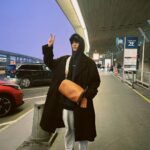 Jasper Liu Instagram – 新年快樂！！！走吧！回家過年  吃團圓飯吧！大家今年在那裡過年呢？？ 祝大家 身體健康 、萬事如意. Happy 🐰you  一定都要平平安安的。🙌🏻🙌🏻🙌🏻🧧🧧🧧🧨🧨🧨🎇🎇🎇🎆🎆🎆💪🏻💪🏻💪🏻 새해에는 항상 건강하고 좋은 일만 있길 바래요 😄 happy new year 🎊 #paris #happynewyear