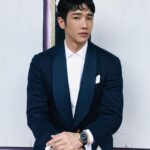 Jasper Liu Instagram – @esquire_tw  在那，都珍惜每一個當下，尋找每個都市的美。回家了，就盡情的陪在父母家人身邊，或什麼事都不做的賴在客廳地板上。什麼事都好，反正時間有限😁（剛回家時想說老媽怎麼記性這麼差…後來才想起喔。對。果真是我媽）😅😂🤣

Where ever you are, just cherish every moment.

어느 지역이든 거기 있을 때는 그 고유의 매력이 좋고, 집에 있을 때는 가족들과 함께 있는 그 시간이 또 좋아요, 시간은 항상 소중하니까요 : ) ☺️😊😆