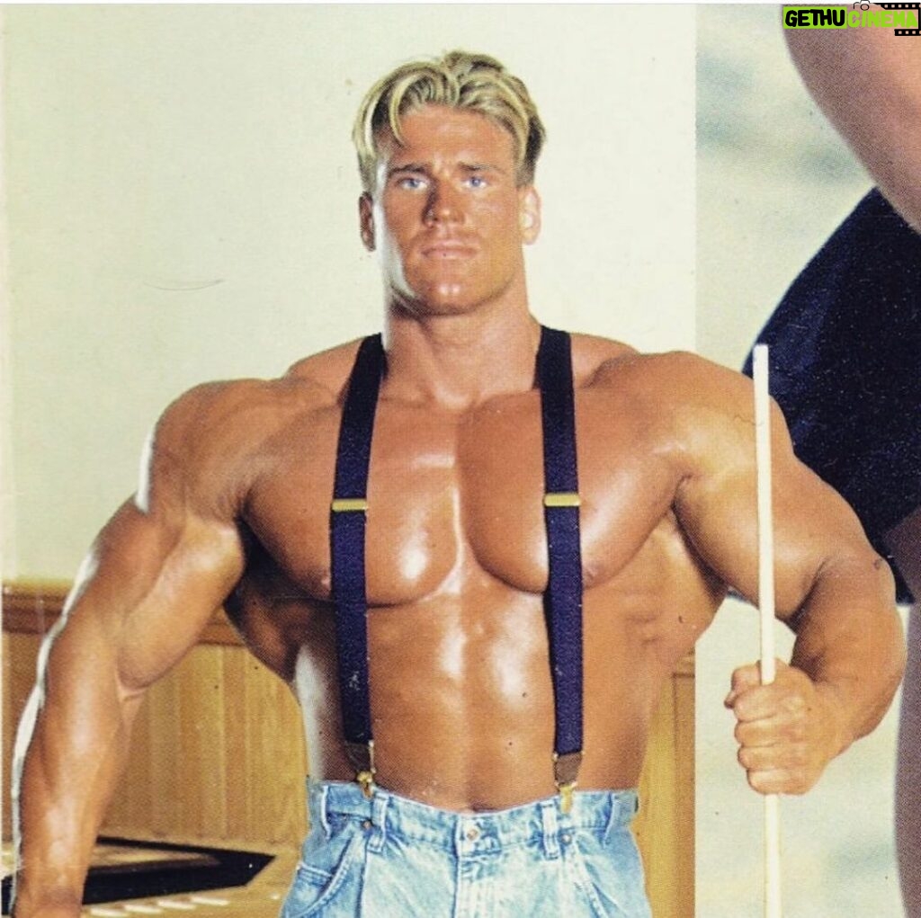 Jay Cutler Instagram - The internet stays undefeated 😭 Wow. Just Wow Zack Morris vibes Chippendale's