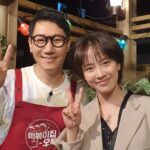 Jee Seok-jin Instagram - 늘 소탈한 지효 #고마워 #떡볶이집그오빠