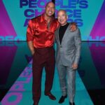 Jeff Bezos Instagram - What an honor to be with you on your special night. Repost from @therock • Awesome @teremana toast with our ohana @jeffbezos & @laurenwsanchez 🥃🖤 “To adventure, fellowship and our People’s Champ” ~ Jeff Thank you, brother for the toast and for the incredibly effusive words you spoke on my behalf on stage ~ and most of all for being a helluva drinking buddy 🤣👊🏾 -dj #peopleschoiceawards #thepeopleschampaward