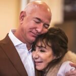 Jeff Bezos Instagram - Mom, I have no idea how you did what you did. You kept us both safe inside your heart. Thank you for sharing your strength and for all the sacrifices you made. I love you.
