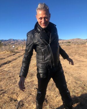 Jeff Goldblum Instagram - Absolutely humbled, ecstatic, and happy as a clam to find out “The World According to Jeff Goldblum” was nominated for an Emmy in the category of Hosted Nonfiction Series or Special. The biggest thank you and most heartfelt gratitude to every single person from the very bottom of the call sheets to the very top for all of their excellent hard work. From late night fireworks in the desert to early mornings in the Redwood forests, it has all been such a fun adventure. Congratulations to everyone, including all of the other fantastic nominees in this and every category!!! @natgeotv @disneyplus #theworldaccordingtojeffgoldblum 🥳🙏🏼🕺🏽🎆🌍💜✨ (📸: @davidcoxhair)