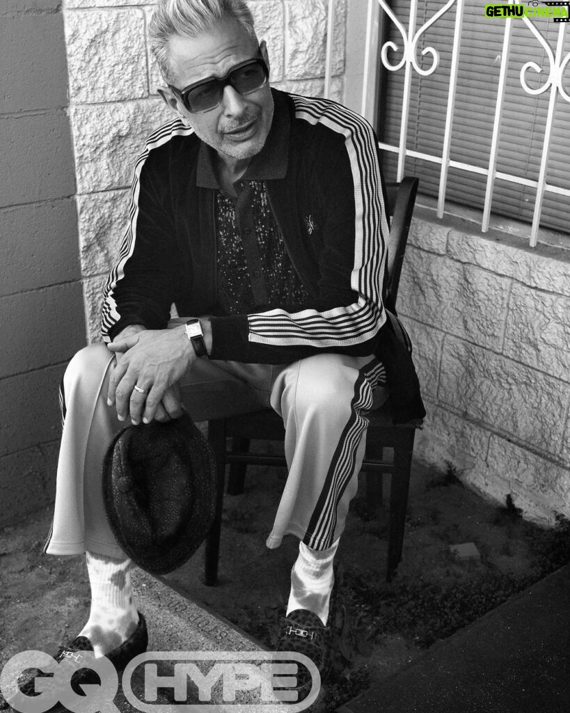 Jeff Goldblum Instagram - Cool on a hot day in North Hollywood… 😎 @mschwartzphoto @atvottero @davidcoxhair North Hollywood, California