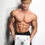 Jeff Seid Instagram – Today there are only 8 remaining species of bear spread throughout the world. Sadly, 6 are listed as vulnerable or endangered.

Help to protect Bears by ordering your copy of Remembering Bears today at the www.buyrememberingwildlife.com, 100% of all profits go directly to vetted programs committed to protecting bears.