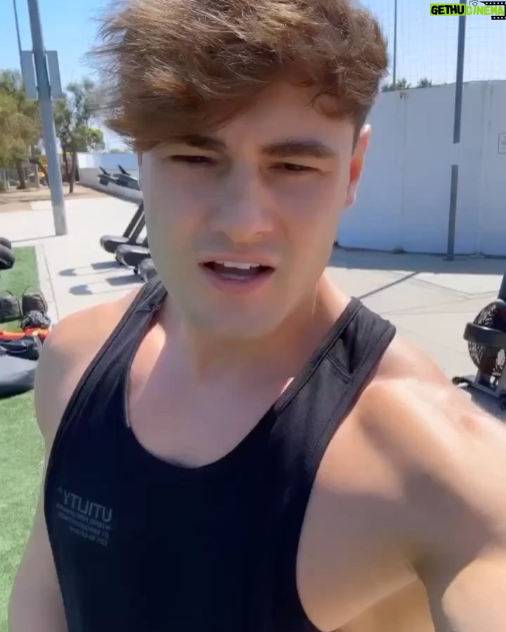 Jeff Seid Instagram - Tested the new 3KO challenge by Conor McGregor yesterday. It was brutal but you all know I love a good challenge 😏 Huntington Beach, California