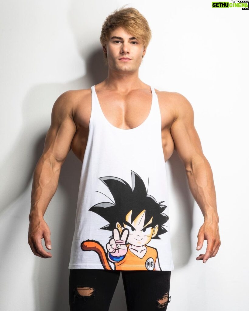 Jeff Seid Instagram - New stringers just hit the website 😜 Shop now at the link in my bio.