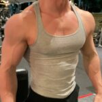 Jeff Seid Instagram - juicy shoulder sesh at the mecca Gold's Gym