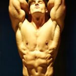 Jeff Seid Instagram - CARBS ARE NOT THE ENEMY Contrary to popular belief carbohydrates are actually your friend. Don’t be afraid to have some carbs after an intense workout or even before the workout if you are low on energy. Currently I am dieting on 50% carbs, 35% protein and 15% fat. Calories are at 2,600 per day. Energy levels are feeling great and my workouts are better than ever. Keep the carbs high while in a calorie deficit and continue to enjoy your workouts and daily life; all whilst losing body fat.