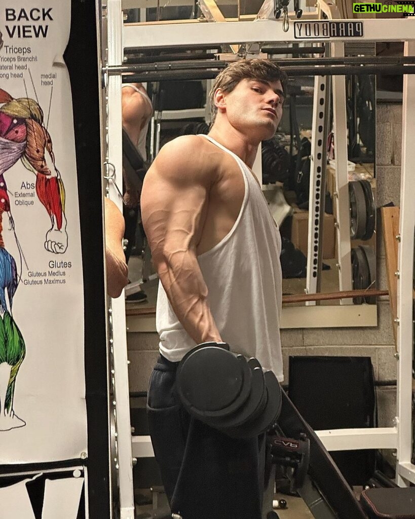 Jeff Seid Instagram - Love a good home gym workout with my dad