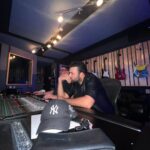 Jencarlos Canela Instagram - De todos los placeres en esta vida, amarte es uno de mis favoritos.