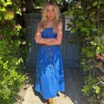 Jenna Davis Instagram - ⚡️Only $1.29 for this Cutout Side Split Maxi Dress from @temu! Special price for only my followers! 👉Stock is limited, first come first served! Click my the link in my bio and 🔍Search "off5294" on Temu app to get this lightning deal!  🧺Always feeling so marvelous in my @Temu fits! Free Shipping & Free Returns Now.  #Temu #Temufinds #Temulookbook #temubaes #temustyle #temu #outfitinspiration Los Angeles, California