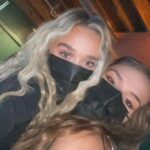 Jenna Davis Instagram - travel diaries ✈️✨💕 Tour Life
